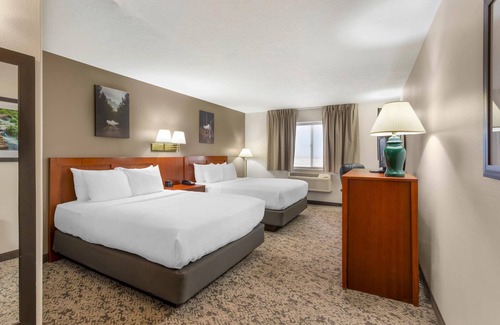 Fillmore Hotel | Quality Inn & Suites Fillmore I-15