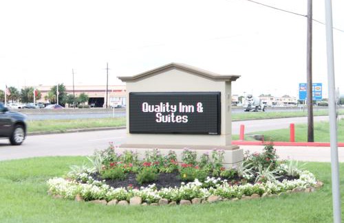 Port Arthur Hotel | Quality Inn & Suites Port Arthur - Nederland
