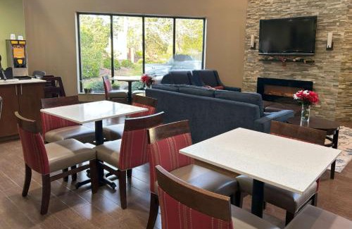 Tarboro Hotel | Quality Inn & Suites Tarboro - Kingsboro