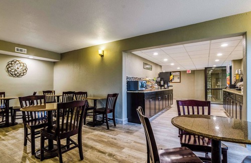 Winfield Hotel | Quality Inn & Suites