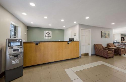 Farmville Hotel | Quality Inn University Area