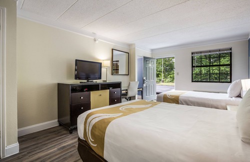 Hampton Hotel | Quality Inn