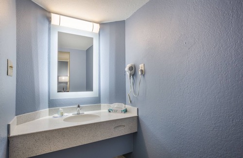 Hampton Hotel | Quality Inn