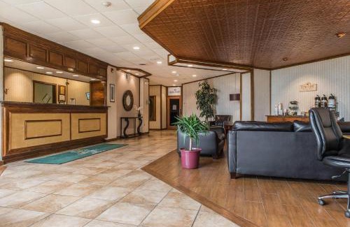 Hermitage Hotel | Quality Inn