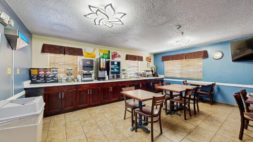 Van Horn Hotel | Quality Inn Van Horn