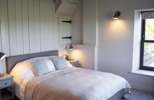 Aberporth House | Quarry House Aberporth