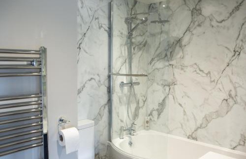 Aberporth House | Quarry House Aberporth