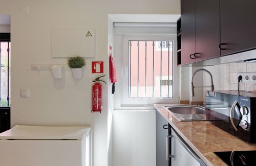 Santa Isabel Apartment | Quartel · Typical and Brand New in the City Center