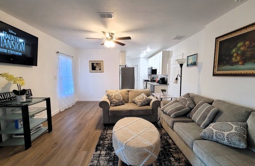 Tallahassee Apartment | Queen room: in a duplex nr FSU, private bath-1n