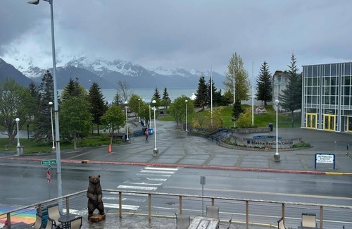 Seward Apartment | Queen Room with Ocean View – Bright & Comfortable