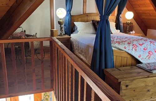 Bayfield Bed & Breakfast | Queen's View B&B- Betty's Room, Lake Views, Sauna, Pool, Garden, Bayfield, WI