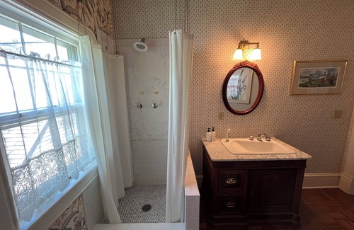 Bayfield Bed & Breakfast | Queen's View B&B- Mona's Suite, Lake Views, Sauna, Pool, Garden, Bayfield, WI