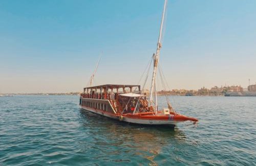 Luxor Boat Rental | Queens By TIME