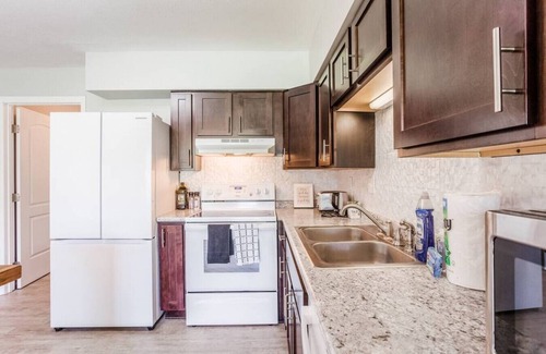 Otterbien Home House | Quiet 3B Townhouse by Liberty Hospital, West Chester