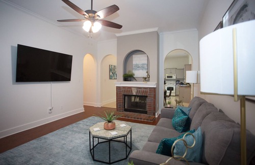 Bessemer House | Quiet 3BR 2 Bath 1-level home, Fast Internet, Comfortable
