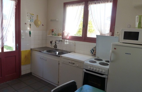 Bretignolles-sur-Mer House | Quiet and close to the beach: well furnished house with garden, for 4 people.
