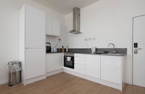 Smethwick Apartment | Quiet and cosy West Midlands escape