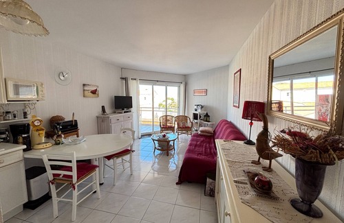 Les Sables d'Olonne Apartment | Quiet apartment with pool in Chaume