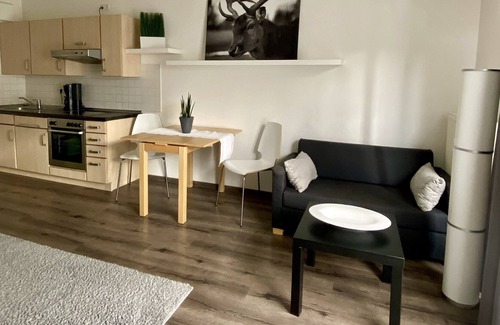 Regensburg Apartment | Quiet apartment in a central location with free underground parking space