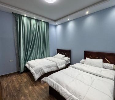 Sheikh Zayed City Apartment | Quiet Apartment in Sheikh Zayed Near Top Malls