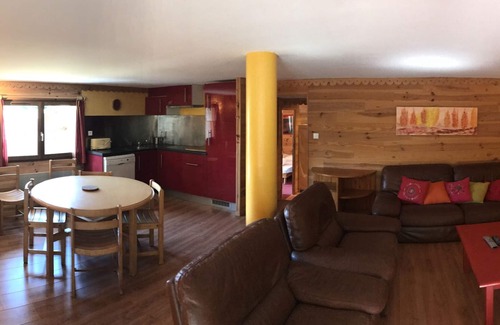 Eaux-Bonnes Ski Chalet | 🏔 Quiet apartment in the heart of nature in the center of Gourette