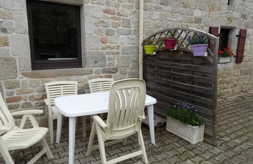 Fouesnant Cottage | Quiet Breton house close to the sea