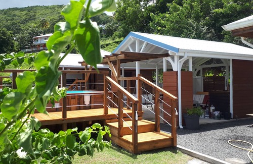 Desbonnes House | Quiet bungalows near Deshaies - Elo
