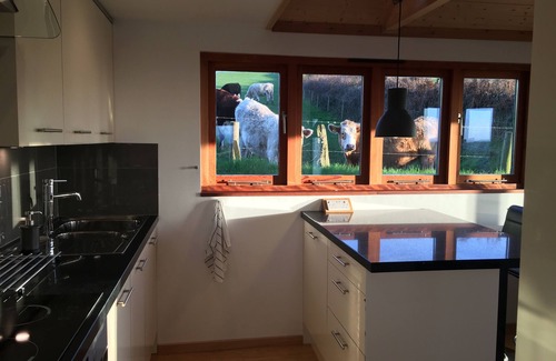 Tintagel Ski Chalet | Quiet chalet with beautiful rural and sea views near St Nectan's waterfall.