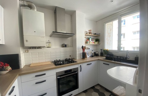 Saint-Jean Apartment | Quiet cocoon in the center of town