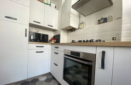 Saint-Jean Apartment | Quiet cocoon in the center of town