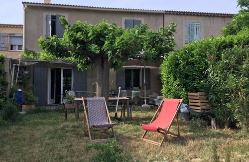 Carpentras House | Quiet, cosy house within walking distance of the center