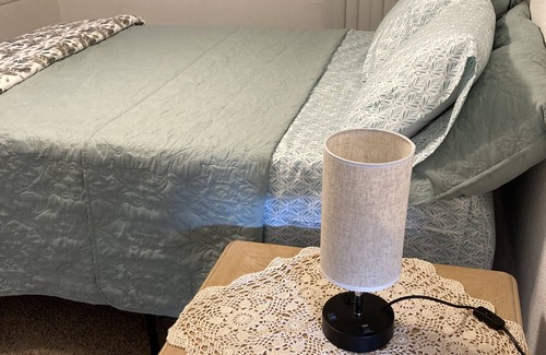 Clatskanie Other | Quiet country farmhouse, the scenery says it all - near Beaver PGE Power Plant.