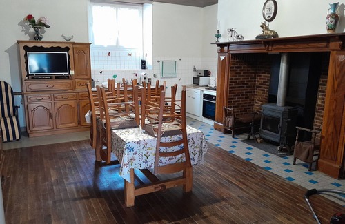 Coubjours House | Quiet country house