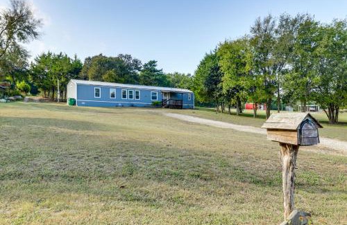 Waxahachie House | Quiet Country Living! Retreat Near Dtwn Waxahachie