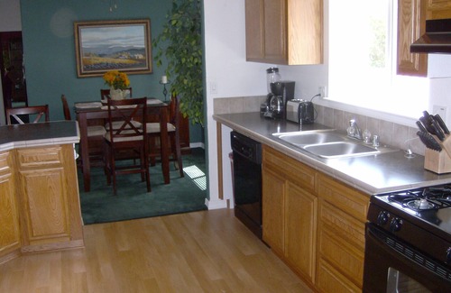 Fallbrook Cottage | Quiet Country Setting Yet Close Enough To Amusement
