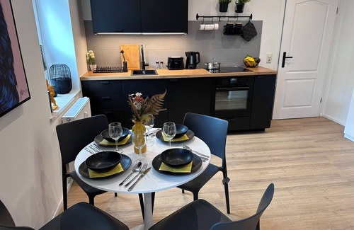 Kropeliner-Tor-Vorstadt Apartment | Quiet, cozy holiday apartment “DSCHUNGEL" (Jungle) in the middle of the city