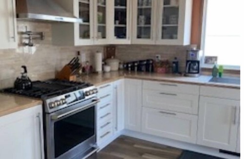 Bellevue House | Quiet Cul de sac in Bellevue Nebraska for CWS Families or Fans