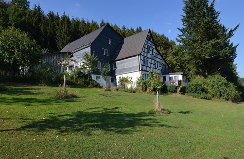 Niederlandenbeck Apartment | Quiet apartment in Sauerland with terrace