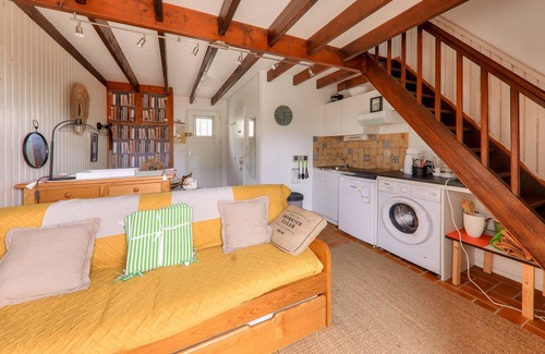 Sarzeau Ski Chalet | Quiet getaway with swimming pool, 400m from the beach