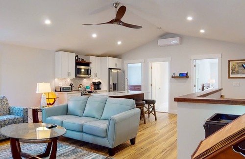 Wilmington Historic District House | Quiet Historic Retreat - 15 minutes from Riverwalk