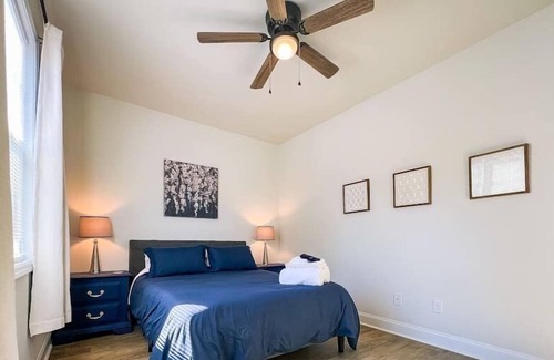 Wilmington House | Quiet Home w/ King Bed Near Golf Course + Beaches