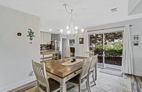 Lawton Woods House | Quiet home with close proximity to Sea Pines amenities