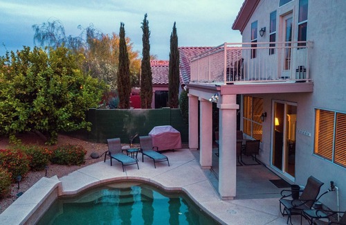 Aztec Corridor Villa | Quiet Home with Mountain View & Pool 4BD/3BTH in family neighborhood - Sleeps 12