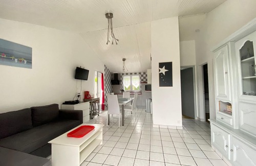 Bretignolles-sur-Mer House | Quiet House with Garden, Near Beach, Wi-Fi & Parking