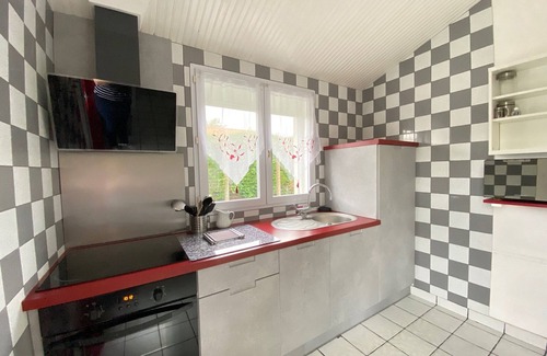 Bretignolles-sur-Mer House | Quiet House with Garden, Near Beach, Wi-Fi & Parking