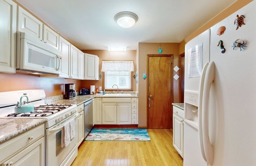 Supply House | Quiet house close to the beach w/private hot tub, dog-friendly yard, game room