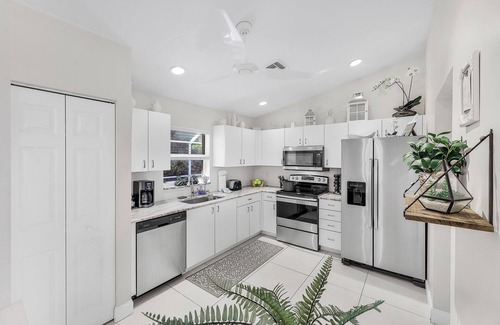 Marco Island House | Quiet inland home w/pool, two queen beds & grill