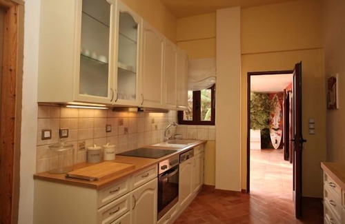 Karystos Villa | Quiet Location with Direct Beach access from our Garden! Perfect for families.