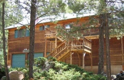 Angel Fire Cabin | Quiet Log Cabin 5 Min from Angel Fire Sleeps10