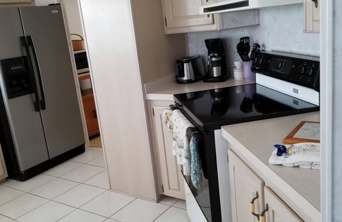 Port Saint Lucie House | Quiet neighborhood near Jensen Beach